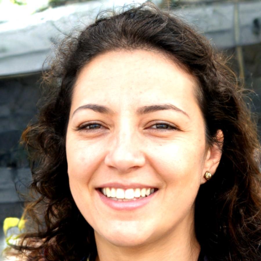 Porträt von Thea Bergmann